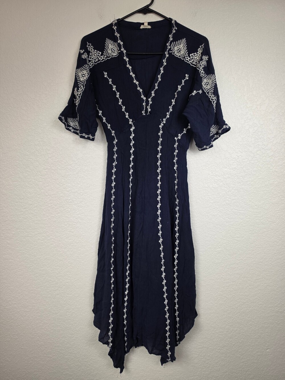 Anthropologie En Creme Navy Embroidered Dress Small